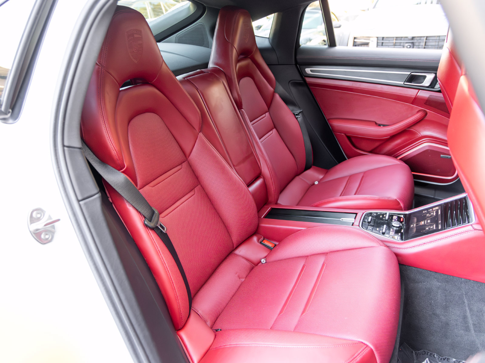 Used 2023 Porsche Panamera 4 Platinum Edition AWD/4WD image 56
