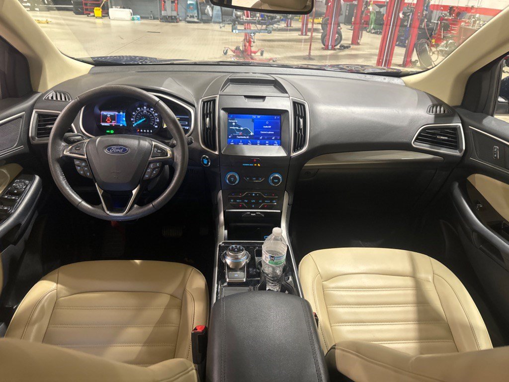 Used 2020 Ford Edge SEL w/ Convenience Package FWD image 10