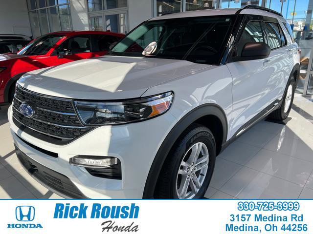 Used 2022 Ford Explorer XLT w/ Equipment Group 202A image 1