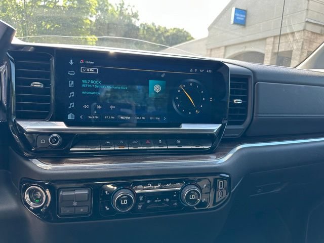 Certified 2024 Chevrolet Silverado 1500 RST AWD/4WD image 20