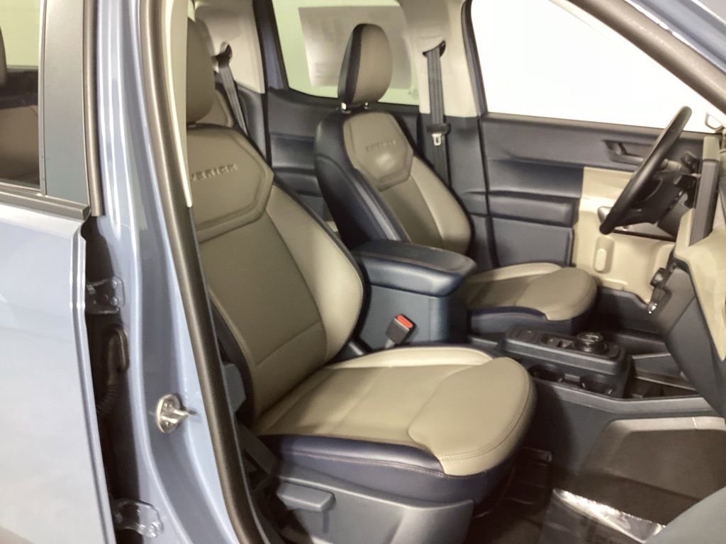 Used 2026 Ford Maverick Lariat w/ 4K Tow Package AWD/4WD image 34