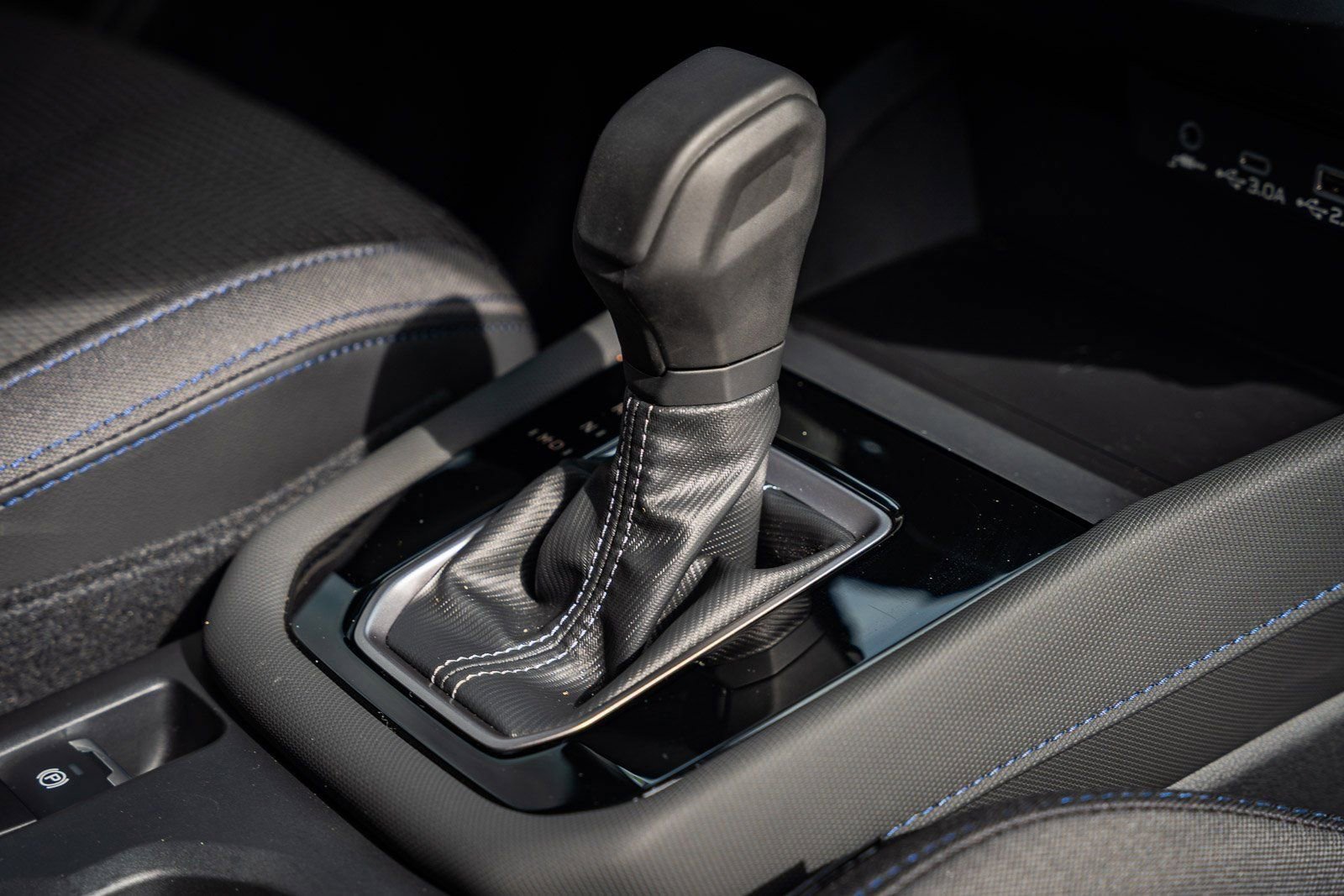 Used 2025 Subaru Forester Premium image 36