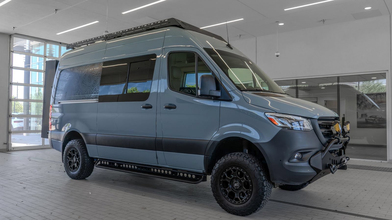 Used 2023 Mercedes-Benz Sprinter 2500 image 12