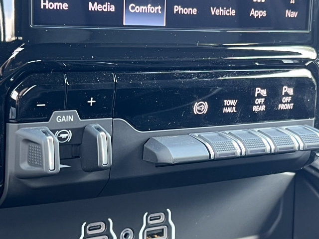 New 2027 RAM 3500 Big Horn AWD/4WD image 26