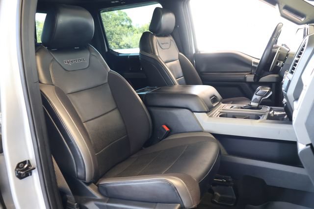 Used 2019 Ford F150 Raptor w/ Equipment Group 802A Luxury AWD/4WD image 23