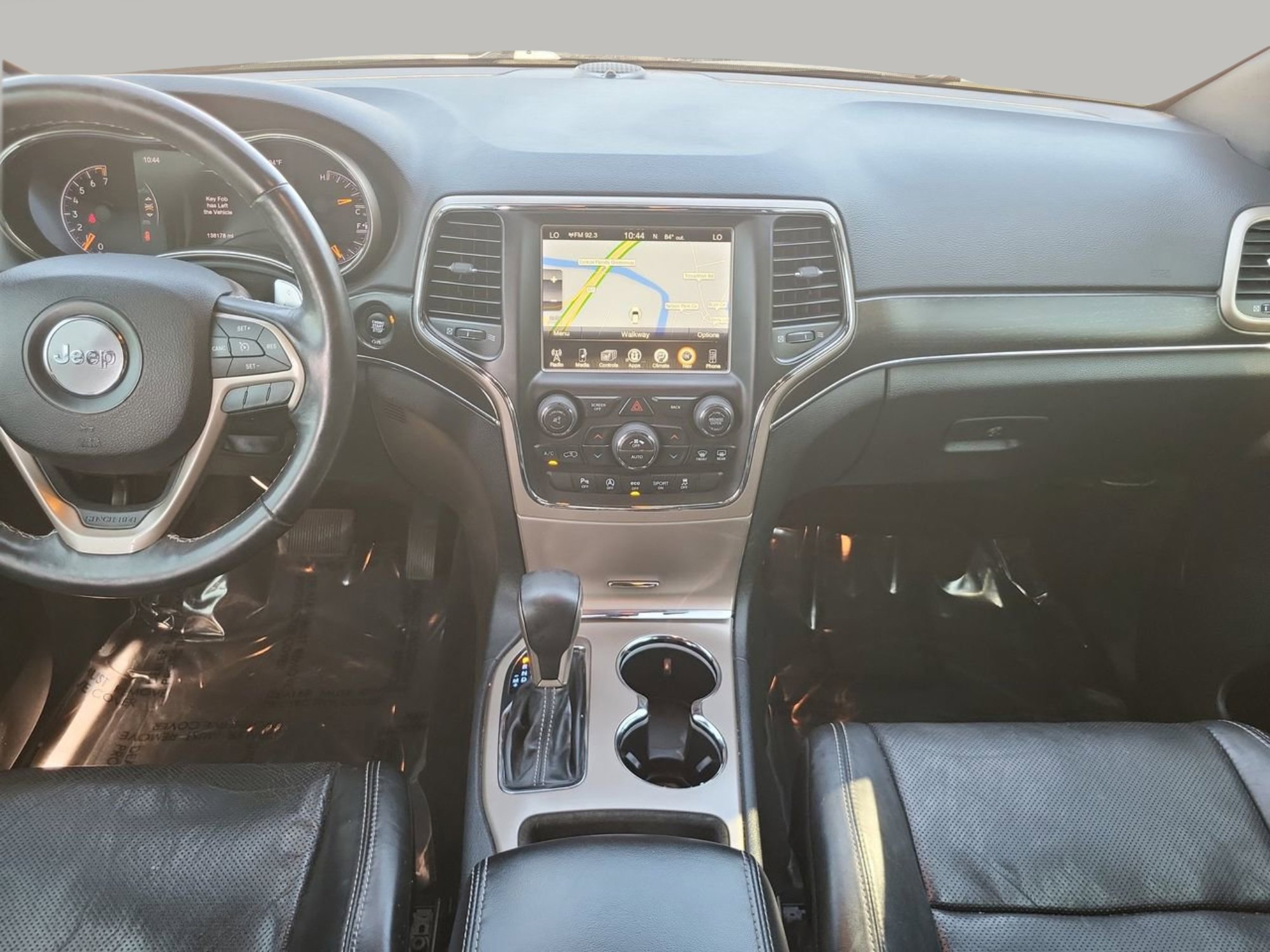 Used 2017 Jeep Grand Cherokee Limited w/ Luxury Group II image 15