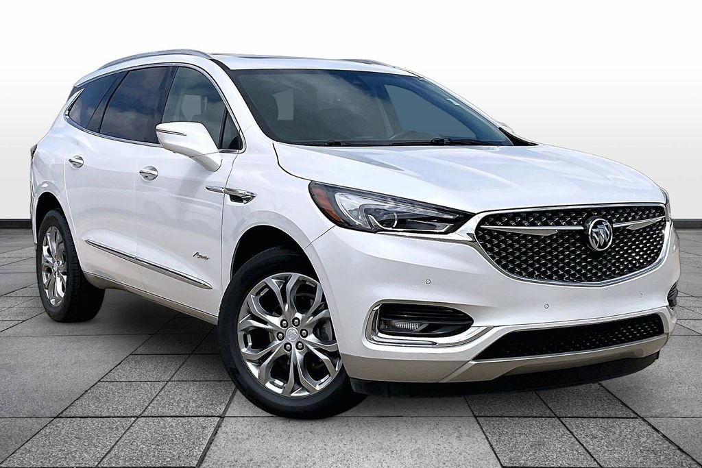Used 2019 Buick Enclave Avenir w/ LPO, Cargo Package FWD image 2