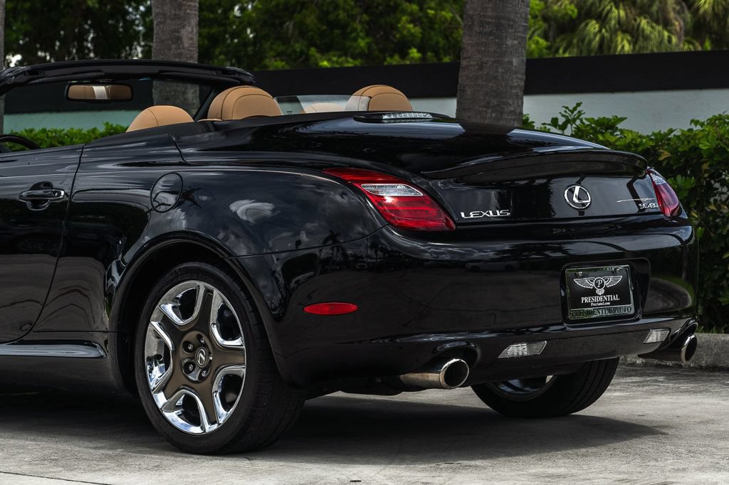 Used 2006 Lexus SC 430 Convertible w/ Preferred Accessory Pkg RWD image 8