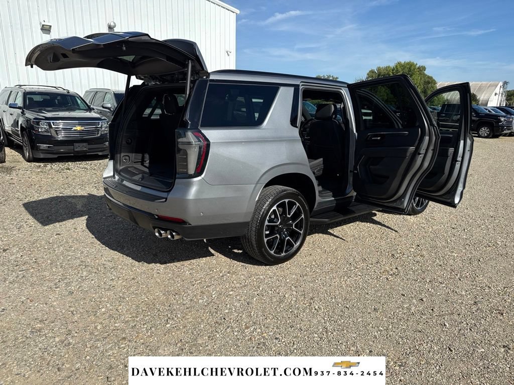 Used 2025 Chevrolet Tahoe RST w/ Comfort Package AWD/4WD image 39