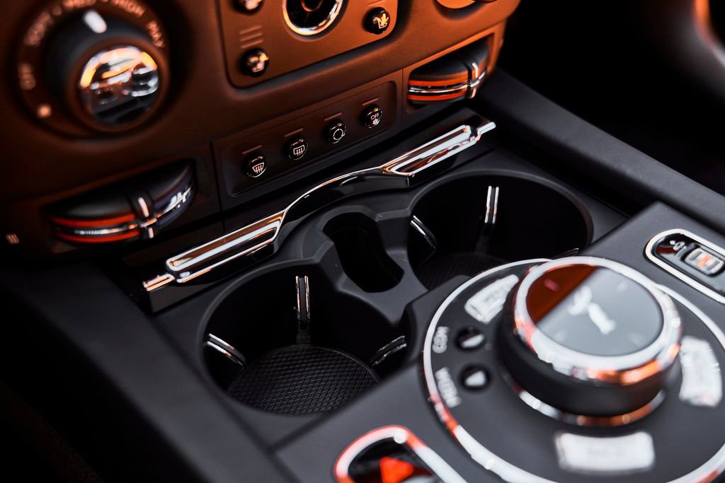 Used 2020 Rolls-Royce Wraith RWD image 61