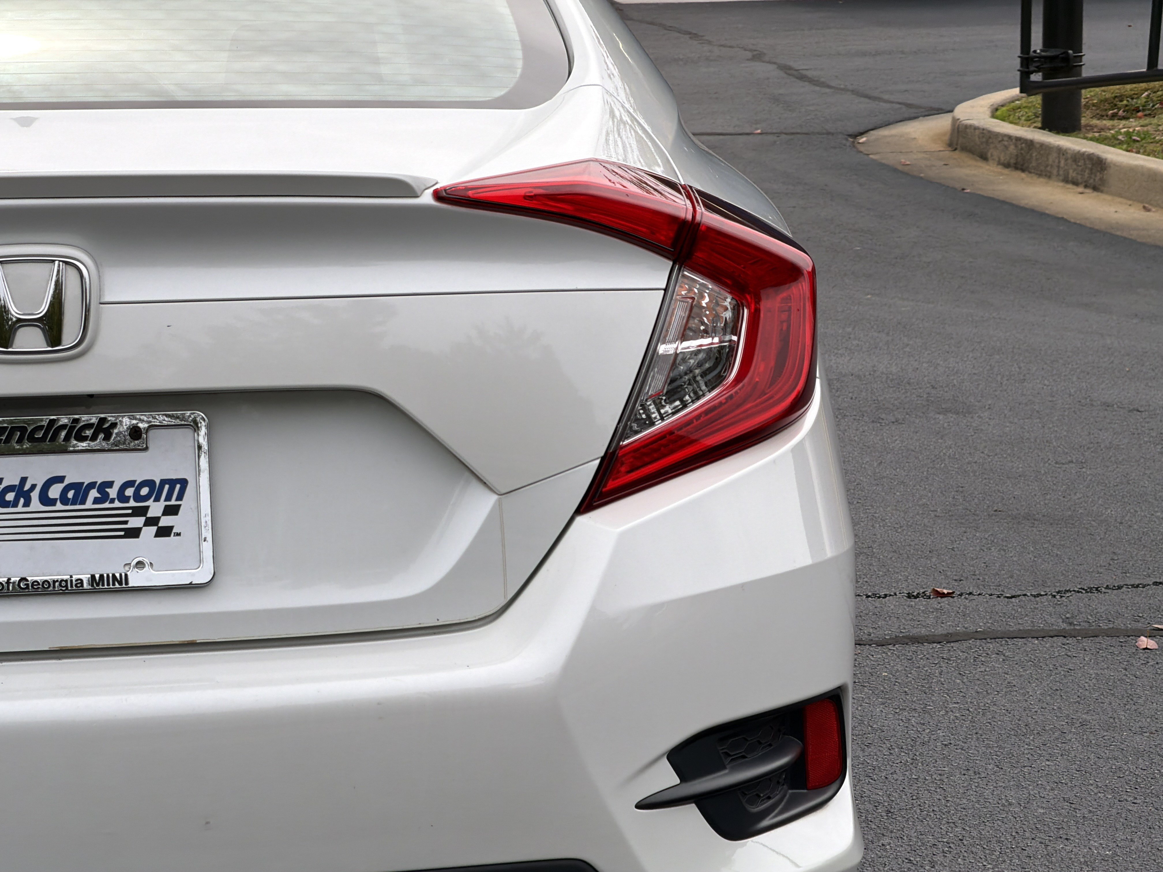 Used 2019 Honda Civic EX image 23
