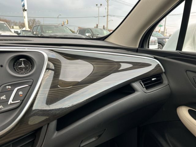 Used 2020 Buick Envision Premium w/ Driver Confidence Package image 43