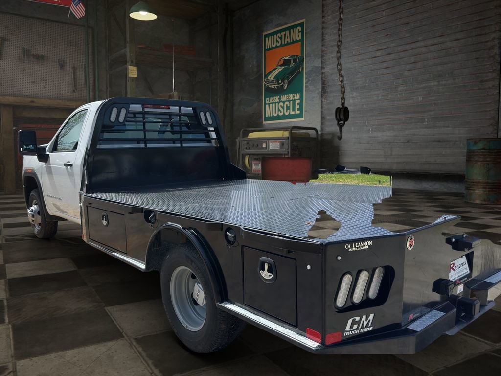 Used 2024 GMC Sierra 3500 Pro image 4