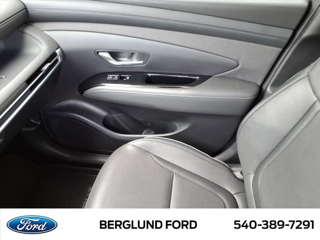 Used 2025 Hyundai Santa Cruz Limited image 33
