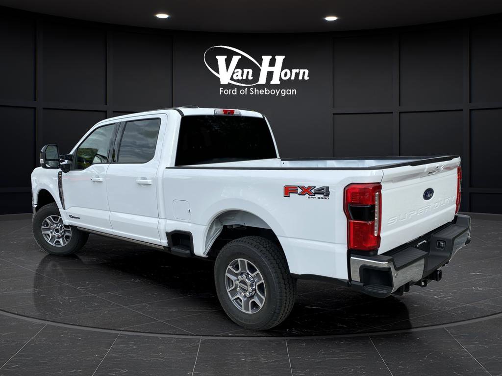 New 2026 Ford F250 Lariat w/ FX4 Off-Road Package image 3