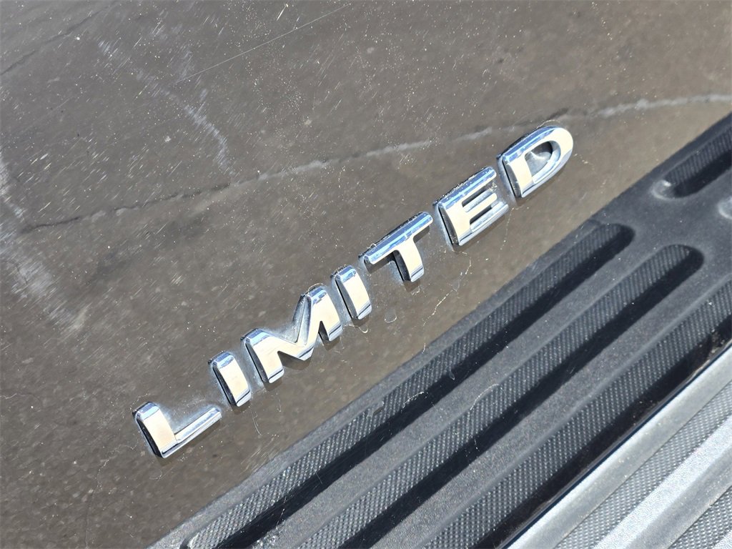 Used 2017 Ford Expedition Limited w/ Equipment Group 301A image 34