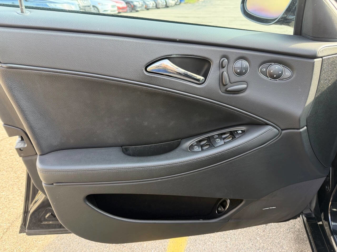 Used 2006 Mercedes-Benz CLS 500 image 10