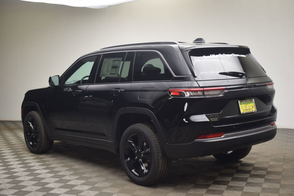 New 2026 Jeep Grand Cherokee Limited image 12