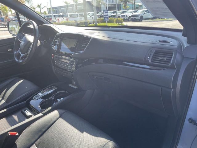 Used 2022 Honda Pilot Black Edition image 31