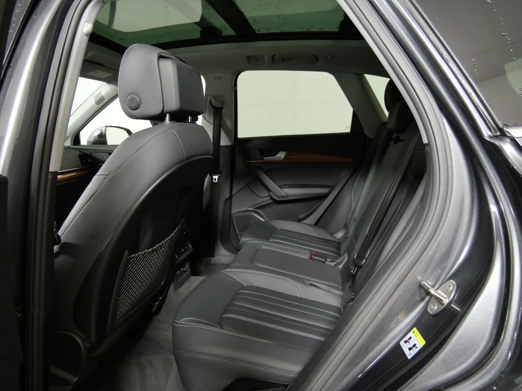 Used 2023 Audi Q5 2.0T Premium Plus w/ Premium Plus Package AWD/4WD image 20