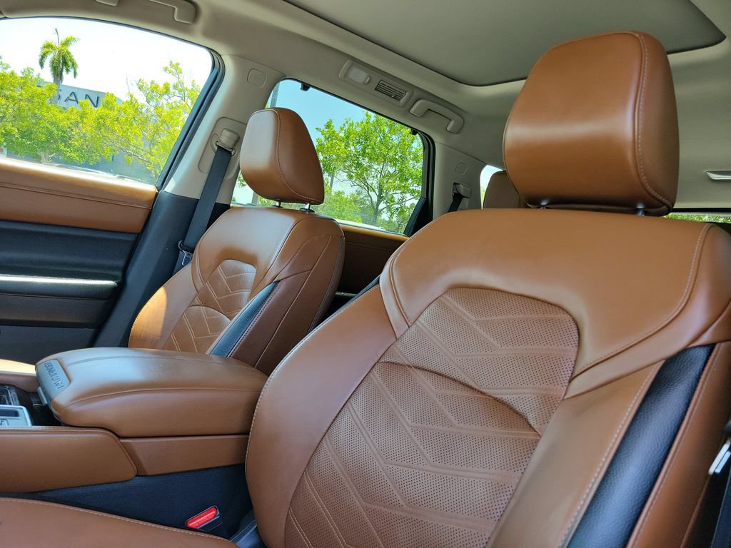 Certified 2024 Nissan Pathfinder Platinum FWD image 23