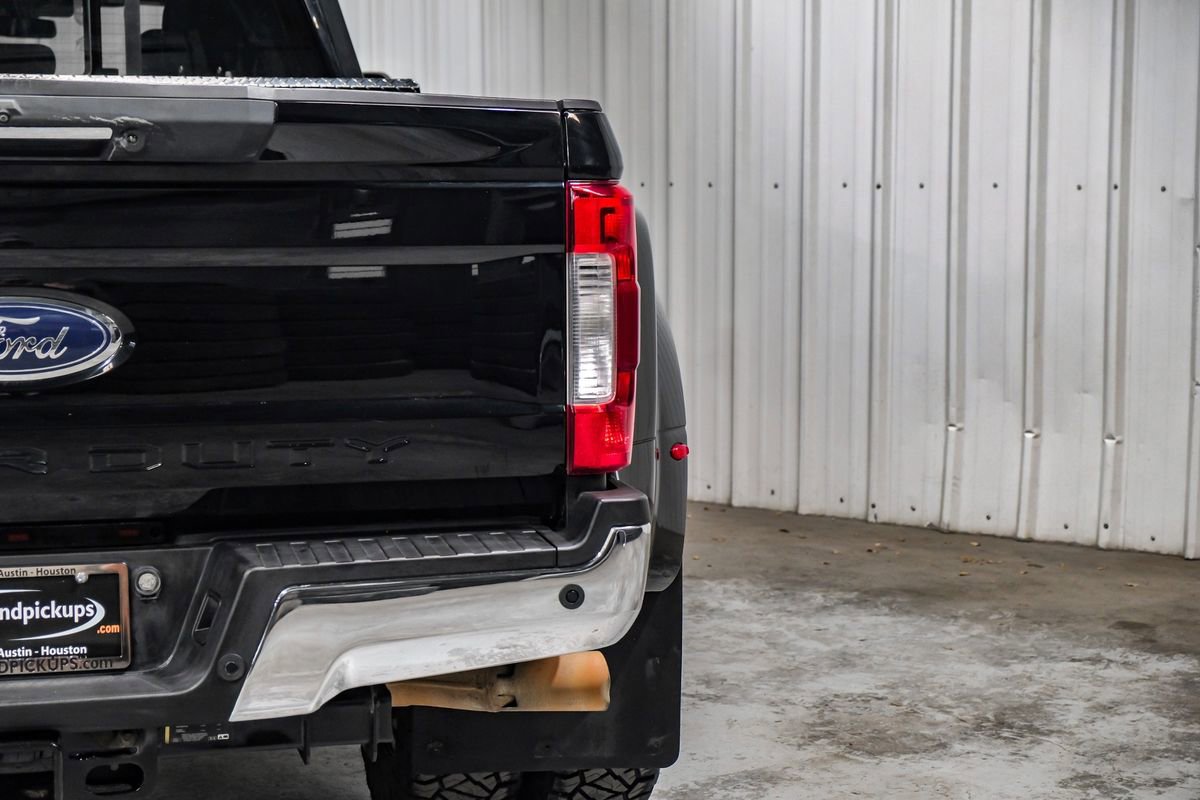 Used 2017 Ford F350 Lariat w/ Lariat Ultimate Package image 52