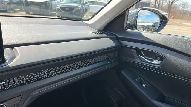 Used 2025 Honda Accord LX image 19
