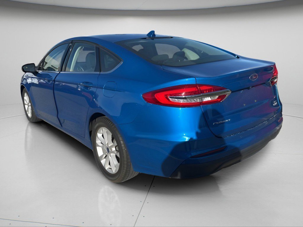 Used 2020 Ford Fusion SE image 8