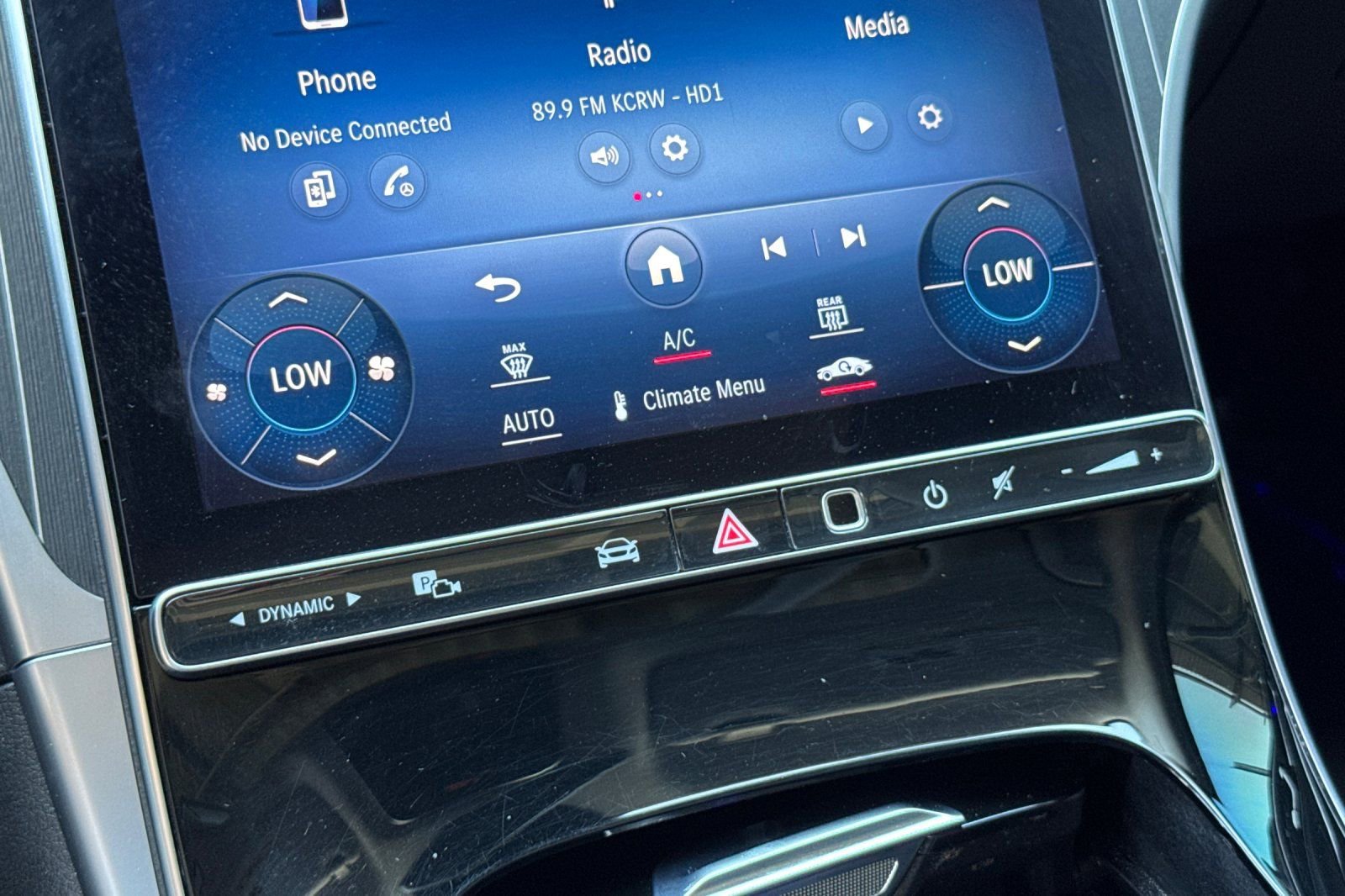 Certified 2023 Mercedes-Benz C 300 Sedan image 22