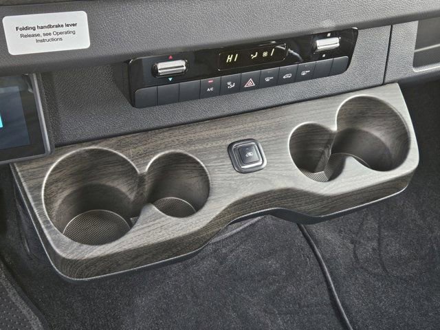 New 2024 Mercedes-Benz Sprinter 3500 image 31
