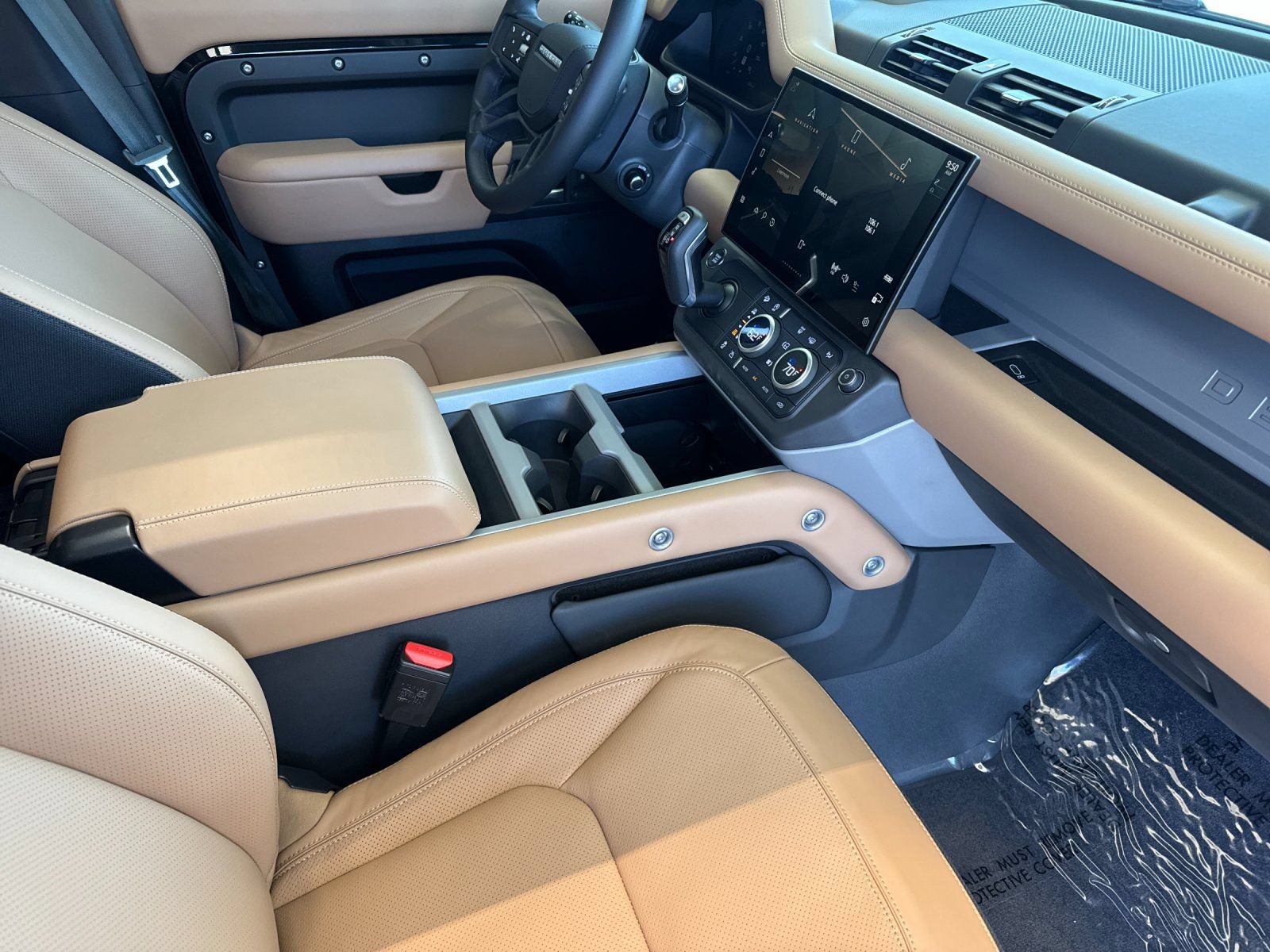 Used 2026 Land Rover Defender 130 X AWD/4WD image 17