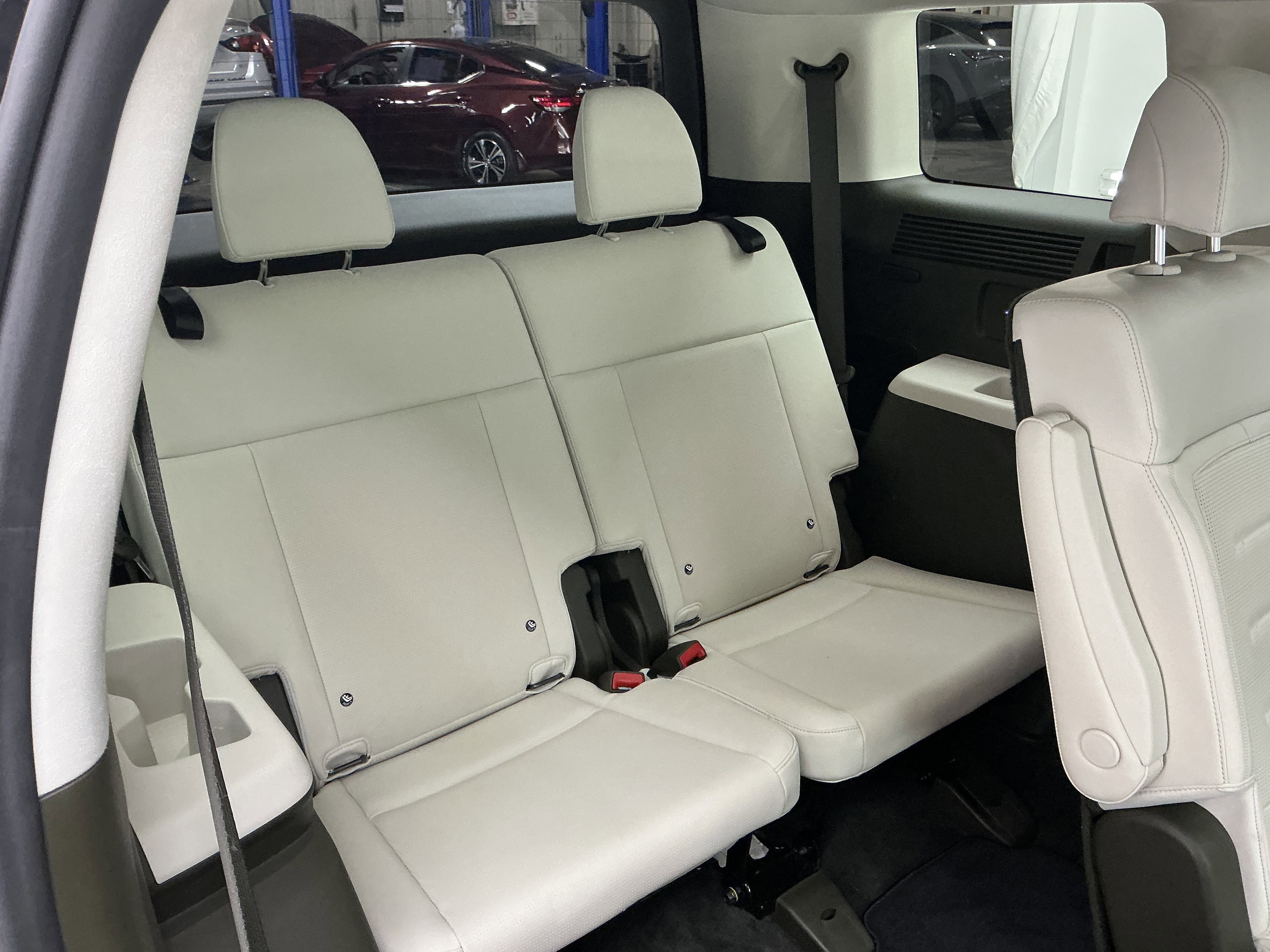 Used 2024 Hyundai Santa Fe Calligraphy image 24