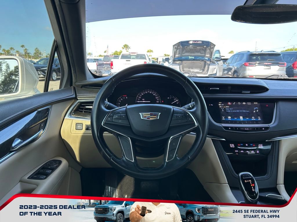 Used 2018 Cadillac XT5 FWD image 13