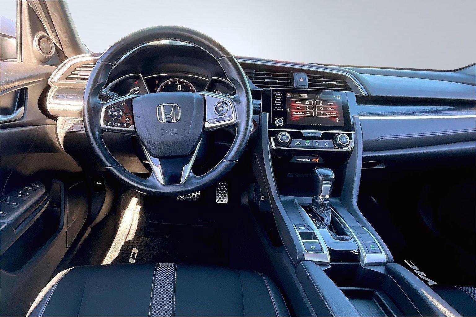 Used 2019 Honda Civic Sport image 5