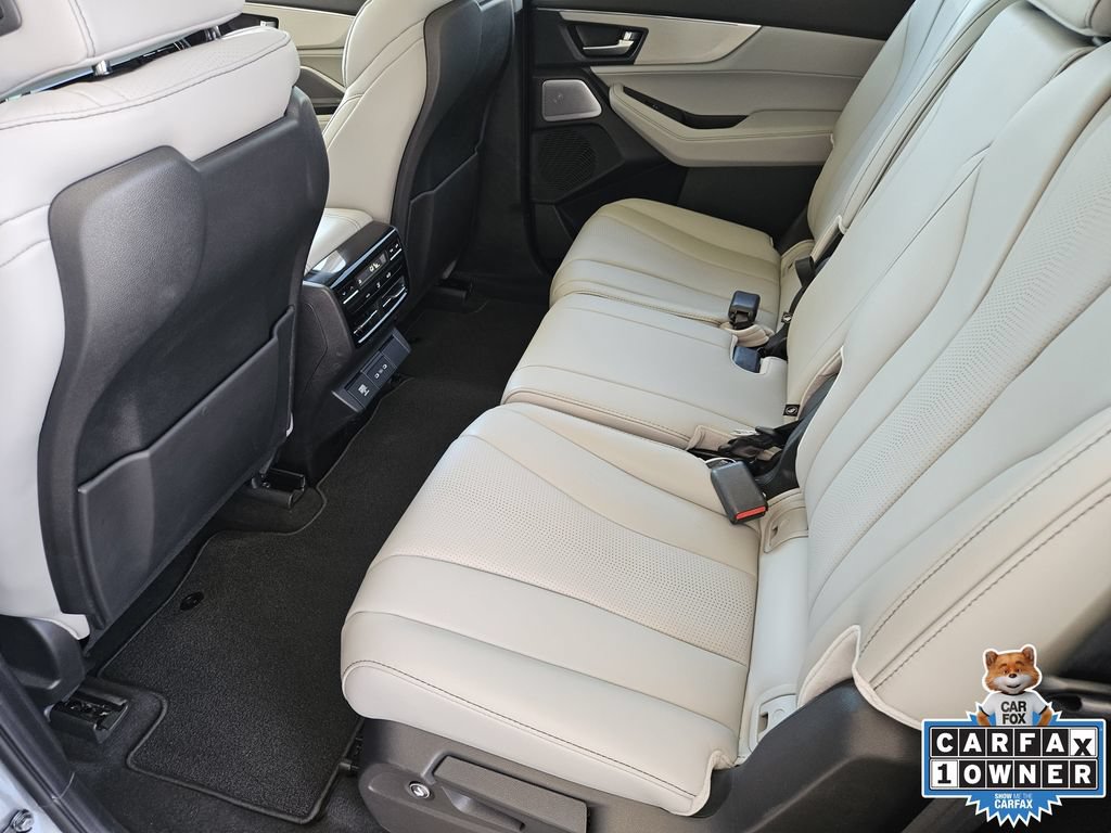 Certified 2026 Acura MDX w/ Technology Package FWD image 29