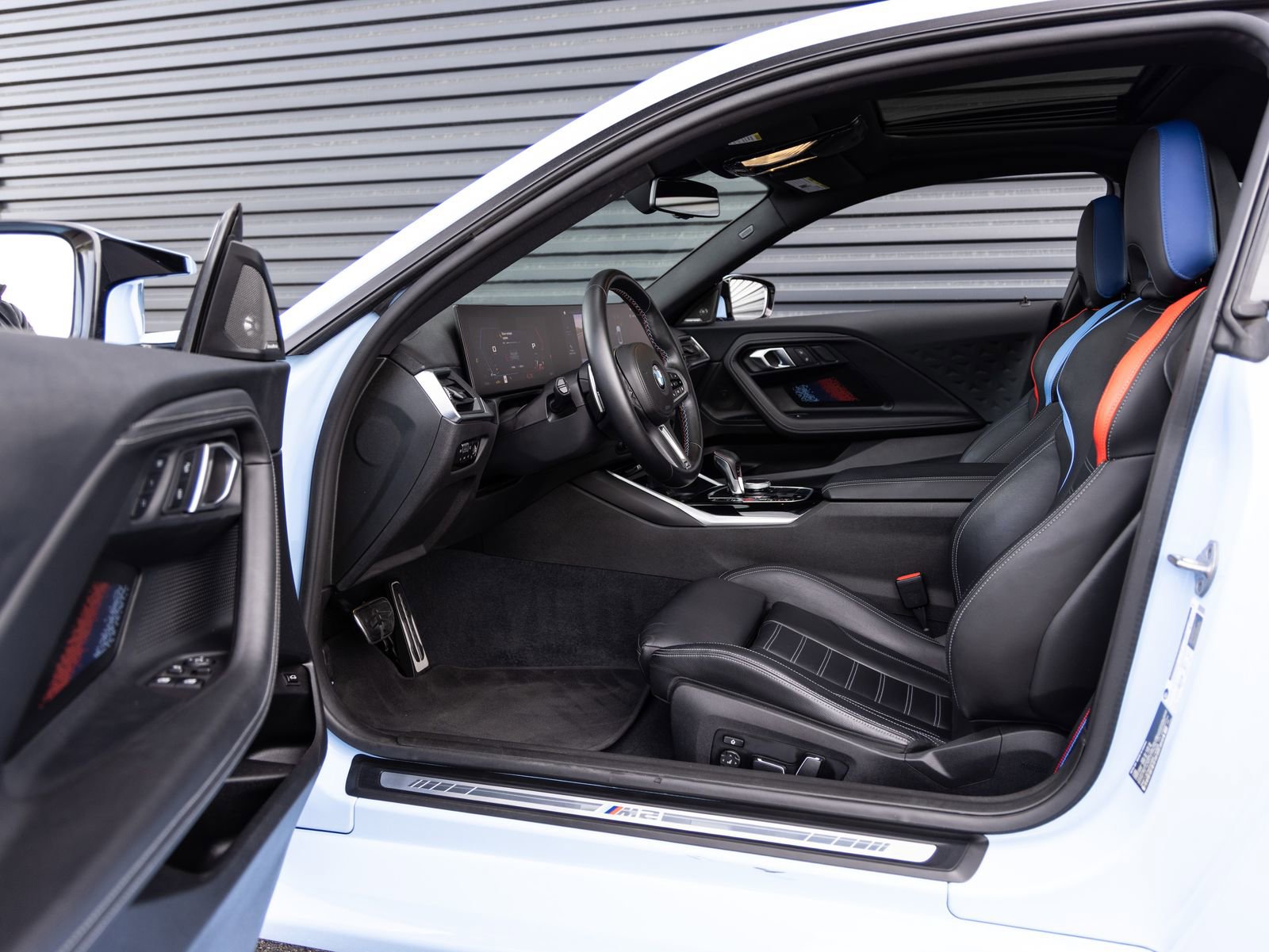 Used 2024 BMW M2 w/ Lighting Package image 20