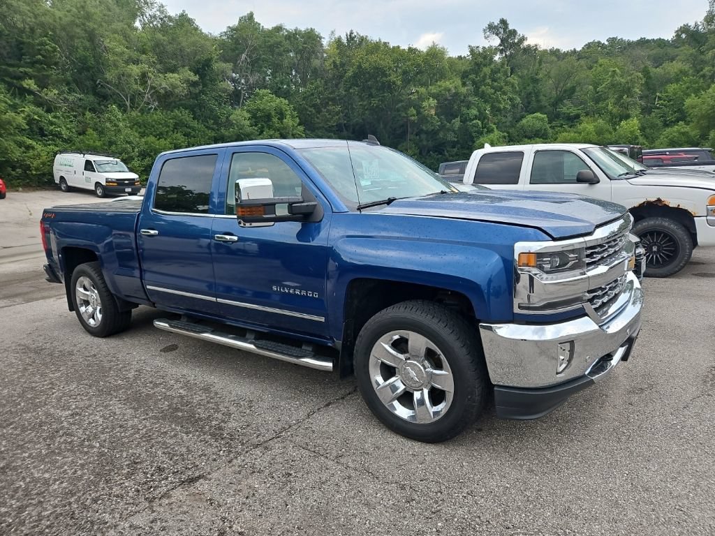 Used 2018 Chevrolet Silverado 1500 LTZ w/ LTZ Plus Package AWD/4WD image 4