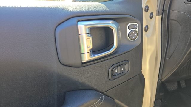 Certified 2022 Jeep Wrangler Unlimited Rubicon 4xe w/ Cold Weather Group image 10
