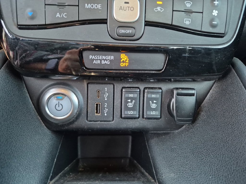 Used 2021 Nissan Leaf SV Plus w/ SV Plus Technology Package FWD image 36