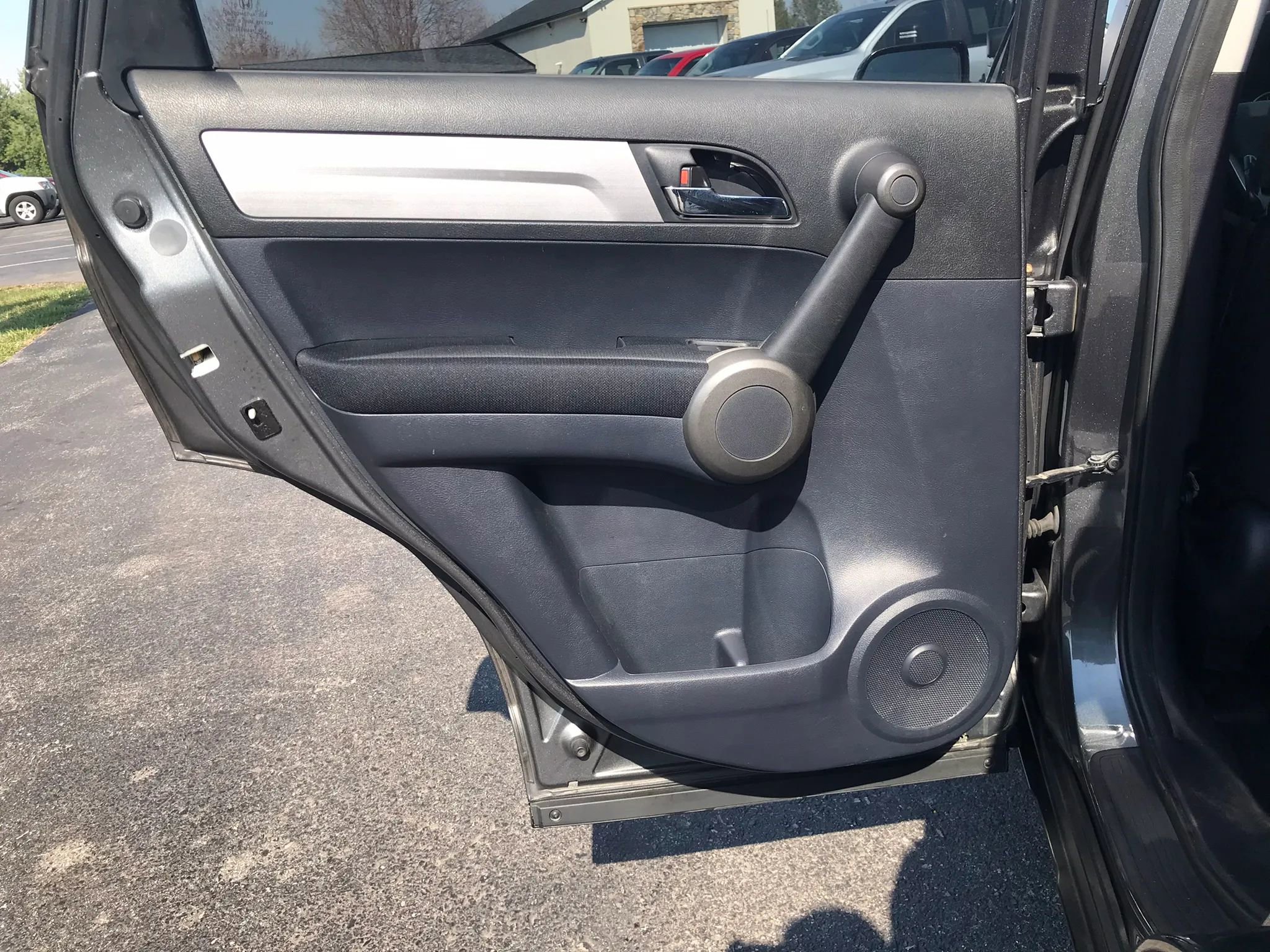 Used 2011 Honda CR-V EX image 25