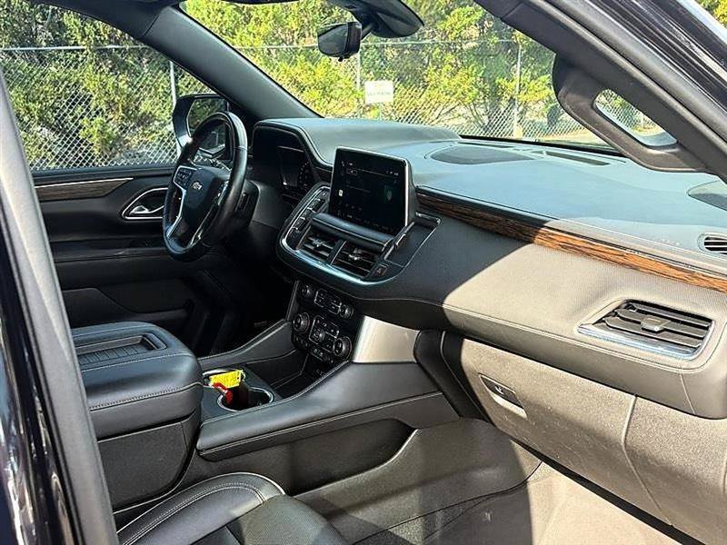 Used 2022 Chevrolet Tahoe Premier w/ Premium Package 2 RWD image 36