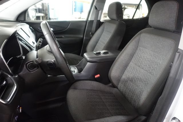 Used 2023 Chevrolet Equinox LT FWD image 11