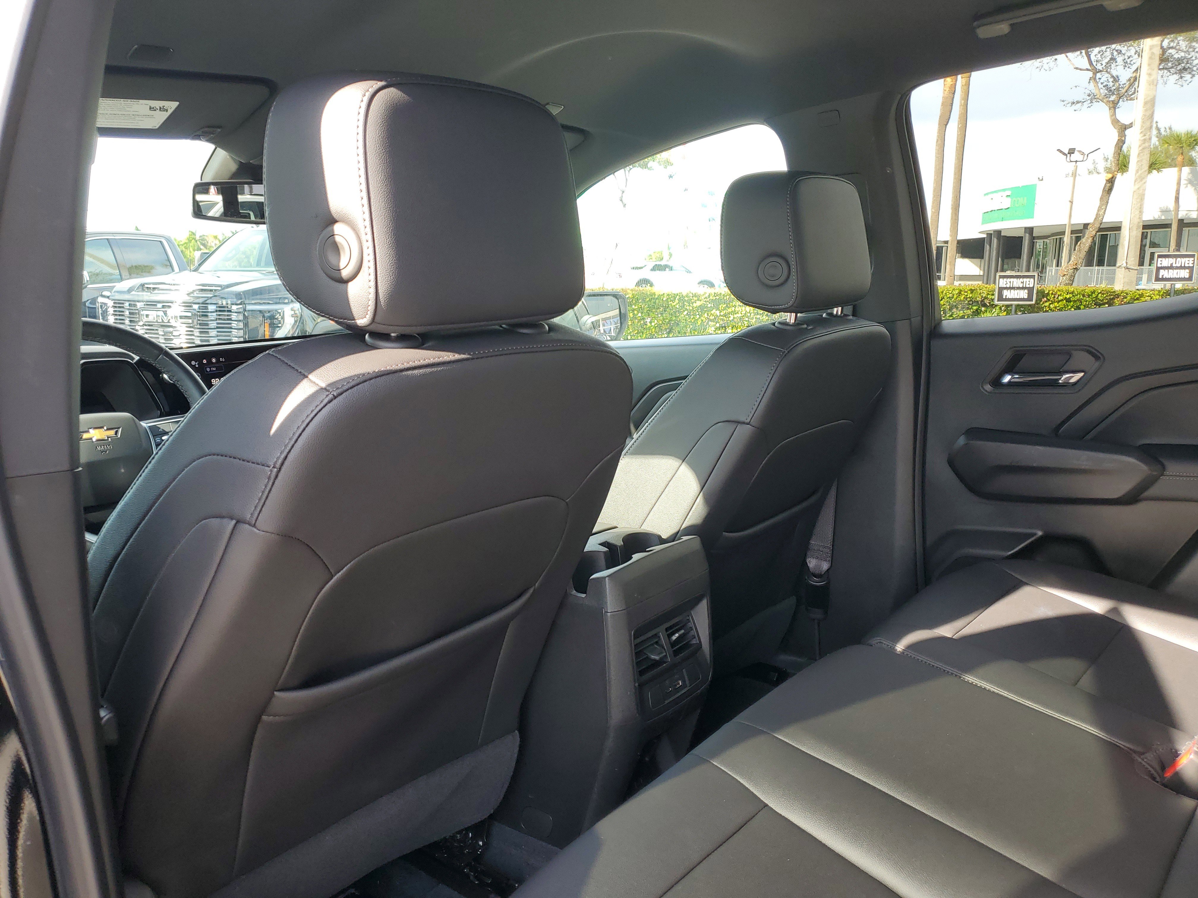 Used 2023 Chevrolet Colorado LT w/ LT Convenience Package III image 14