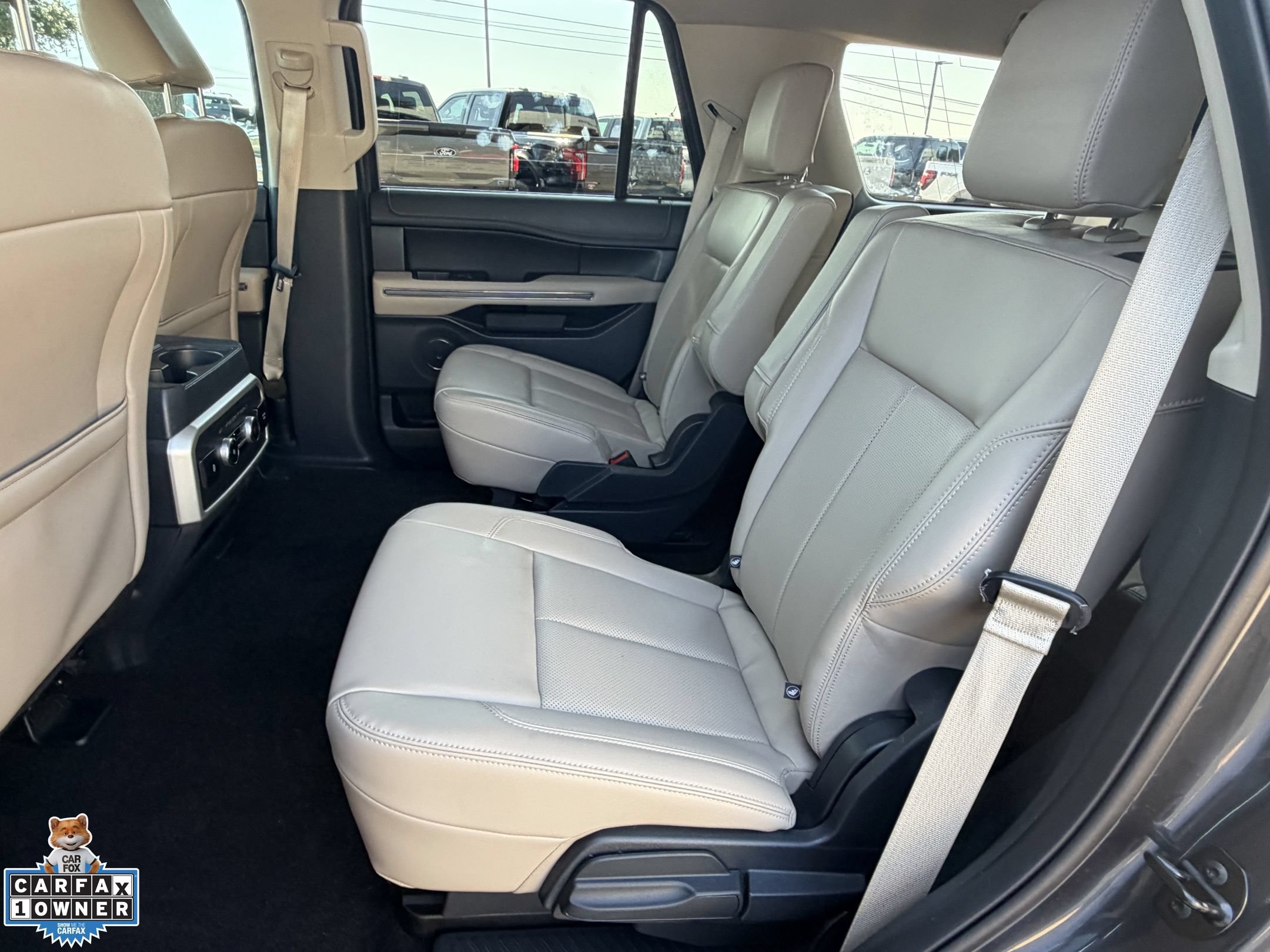 Used 2023 Ford Expedition XLT RWD image 26