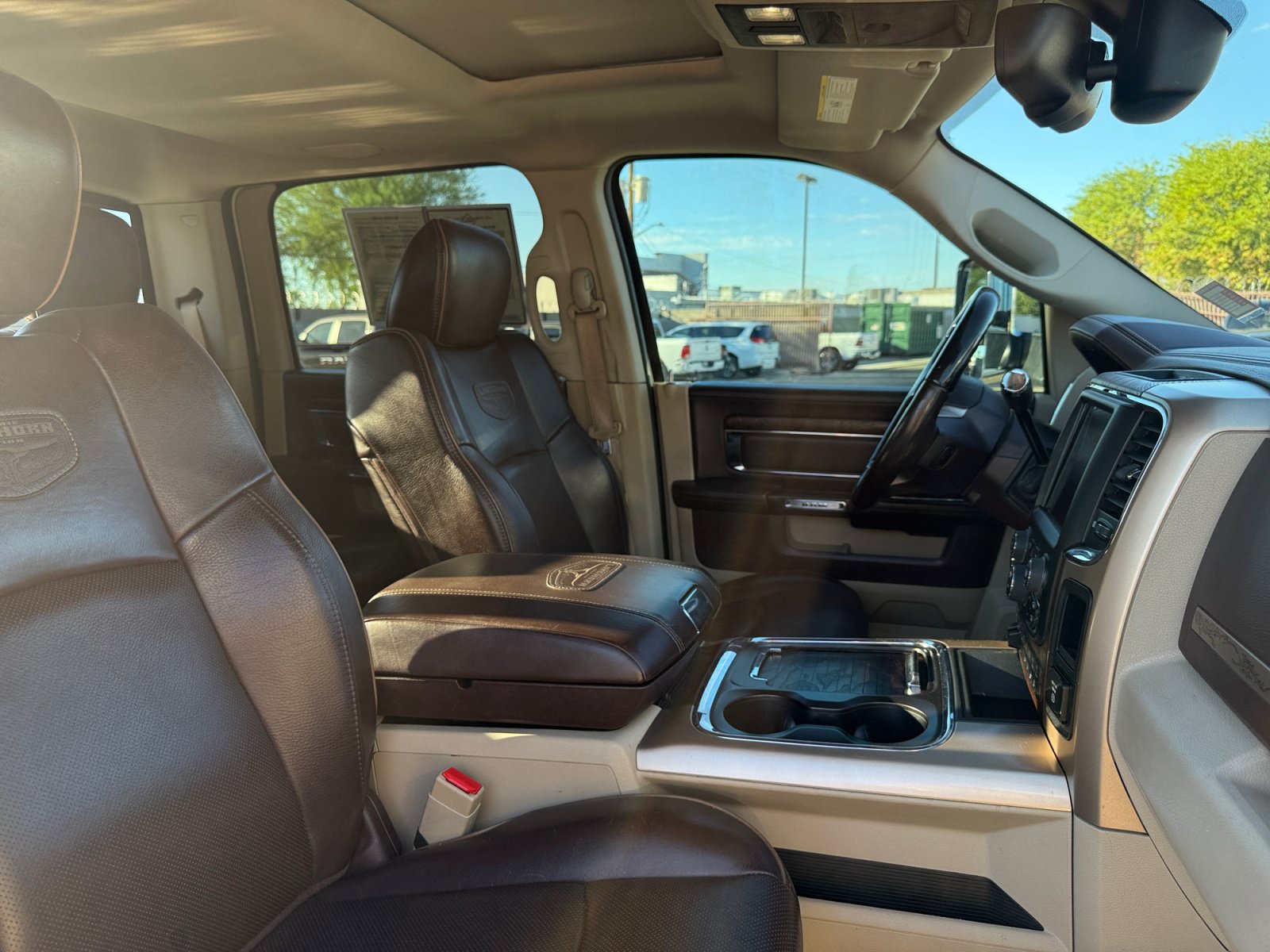 Used 2016 RAM 3500 Laramie Longhorn AWD/4WD image 32
