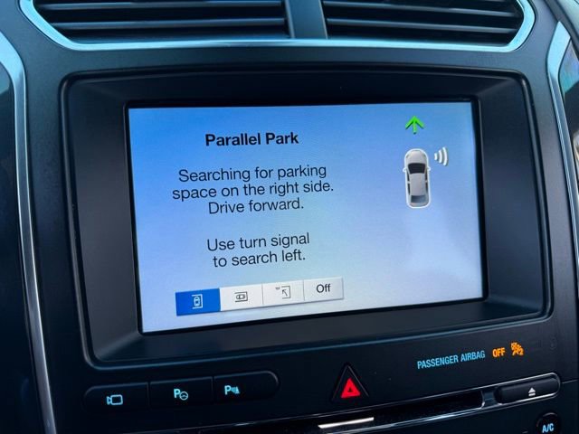 Certified 2018 Ford Explorer Platinum image 40