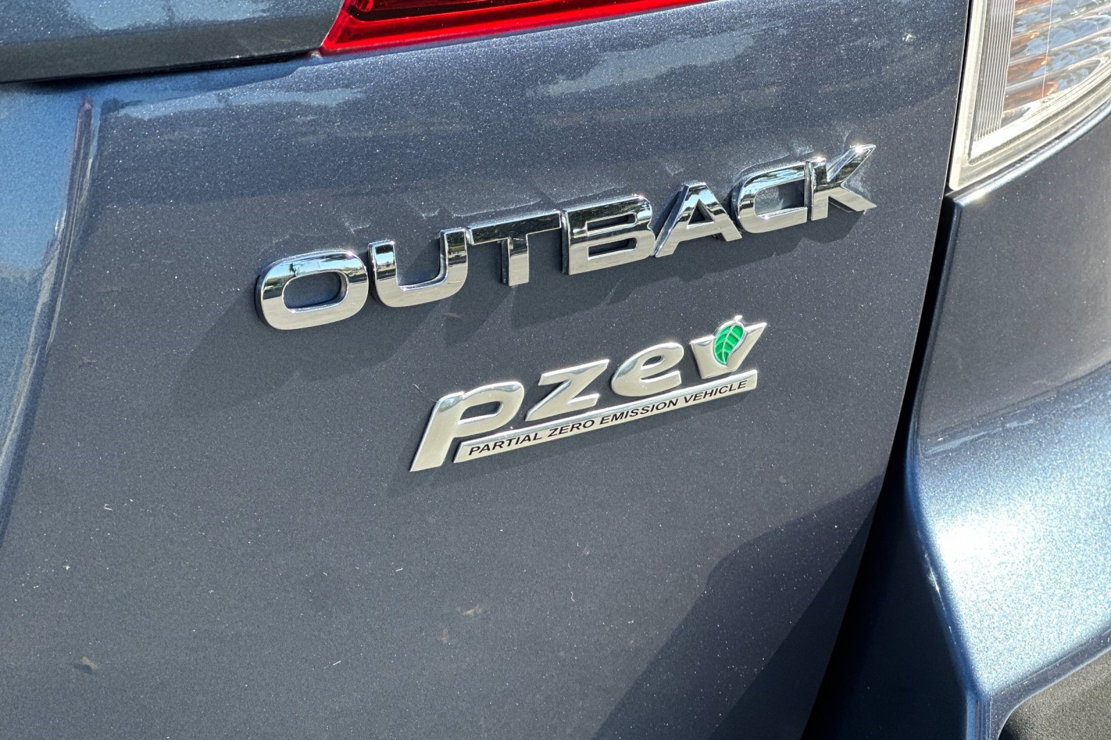 Used 2013 Subaru Outback 2.5i Limited AWD/4WD image 37