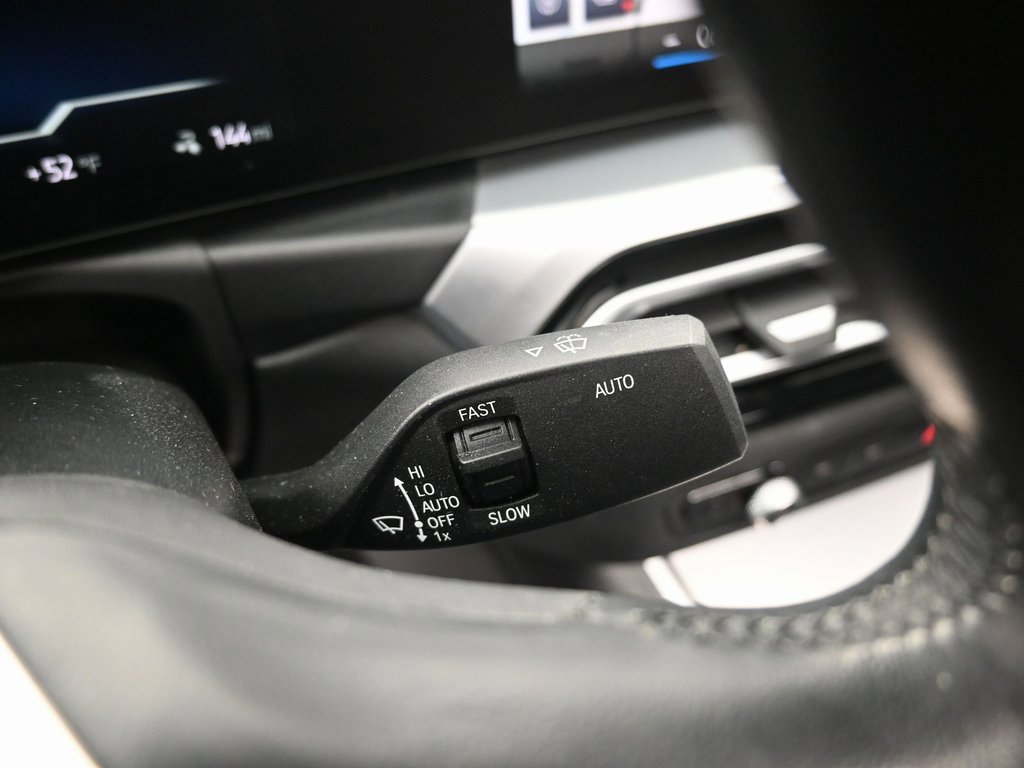 Used 2022 BMW i4 eDrive40 w/ Premium Package image 19