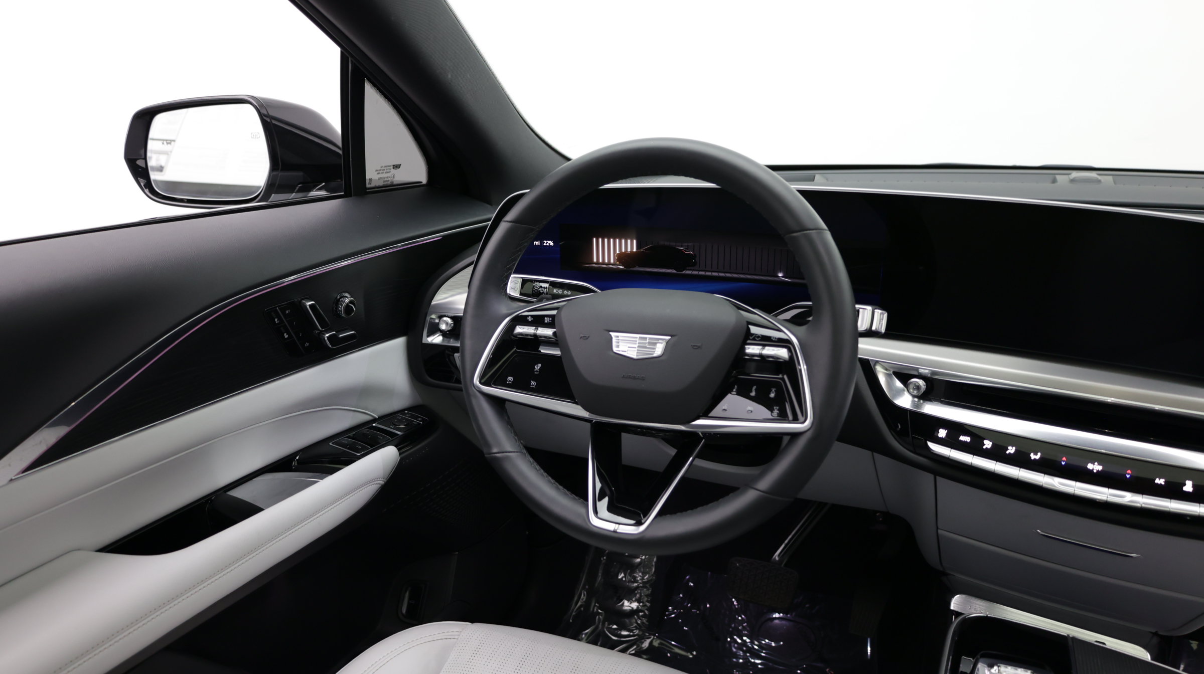 Used 2024 Cadillac Lyriq Luxury RWD image 33