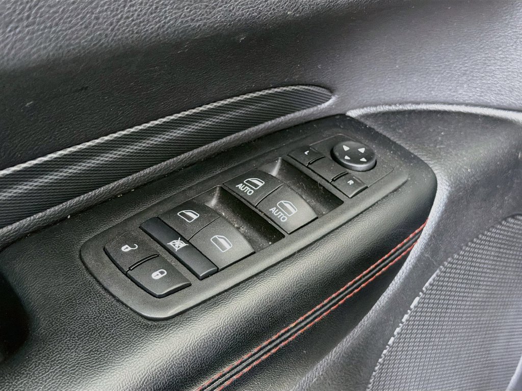 Used 2025 Dodge Durango GT RWD image 22